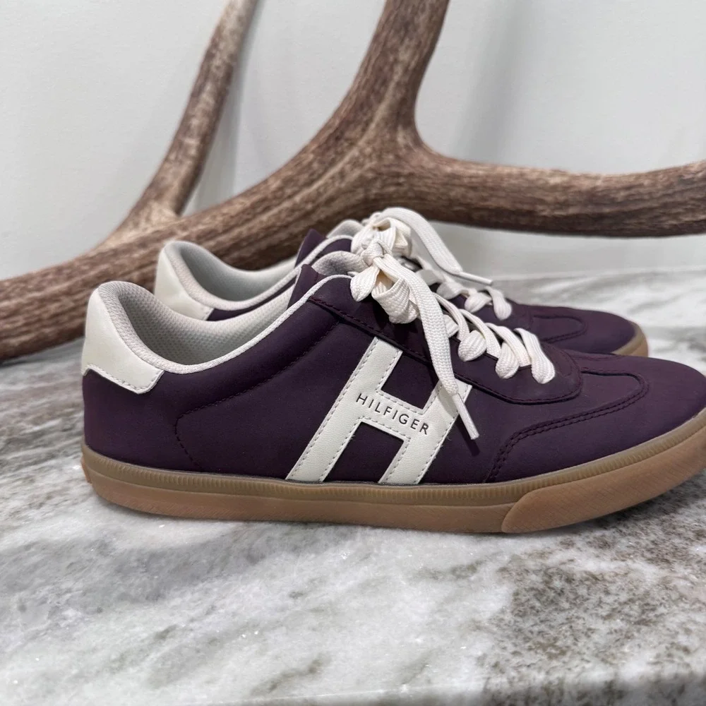 Tommy Hilfiger Mens Lexei Burgundy Gum Sole Sneakers TWLEXEIH-R Size 10M